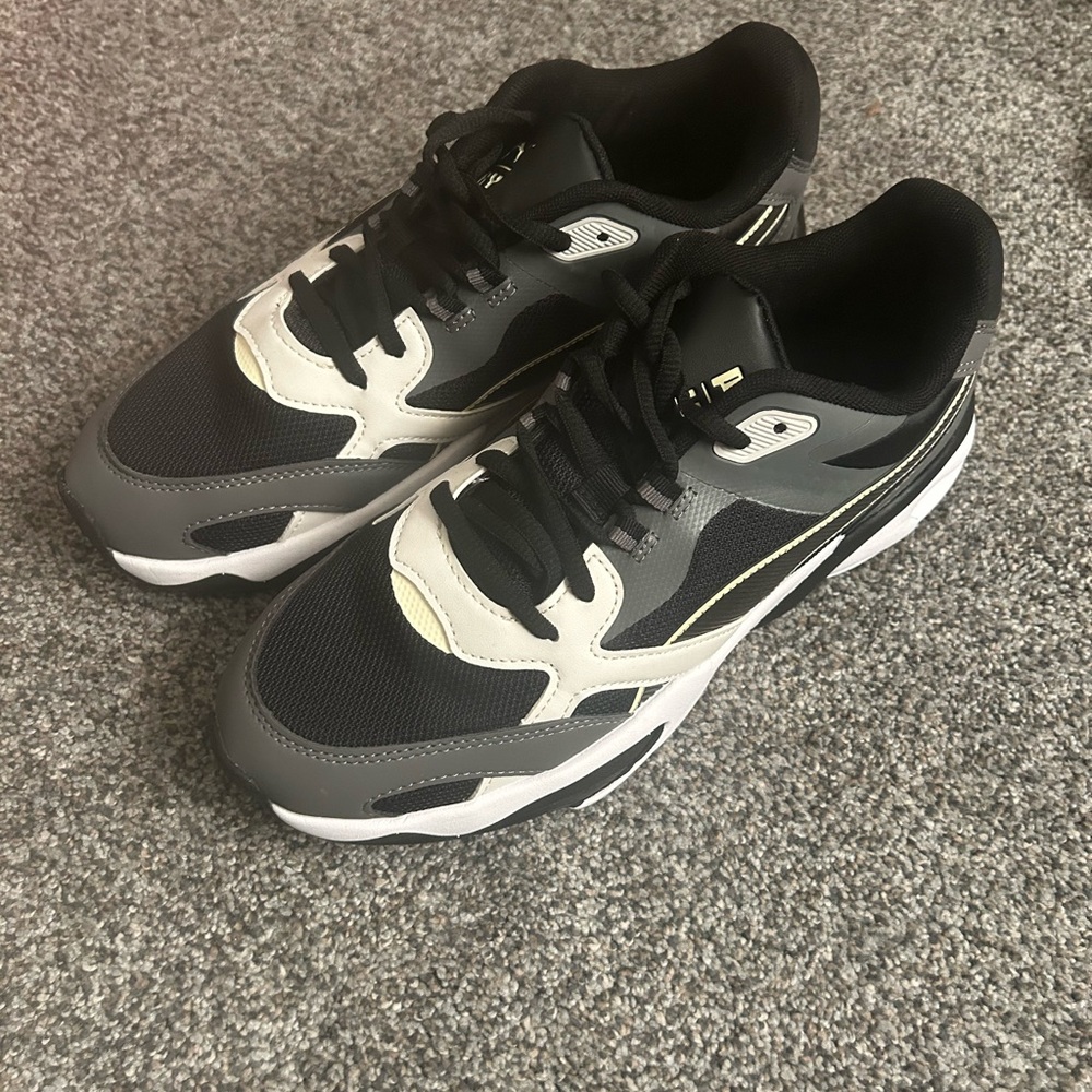Puma men’s size 7